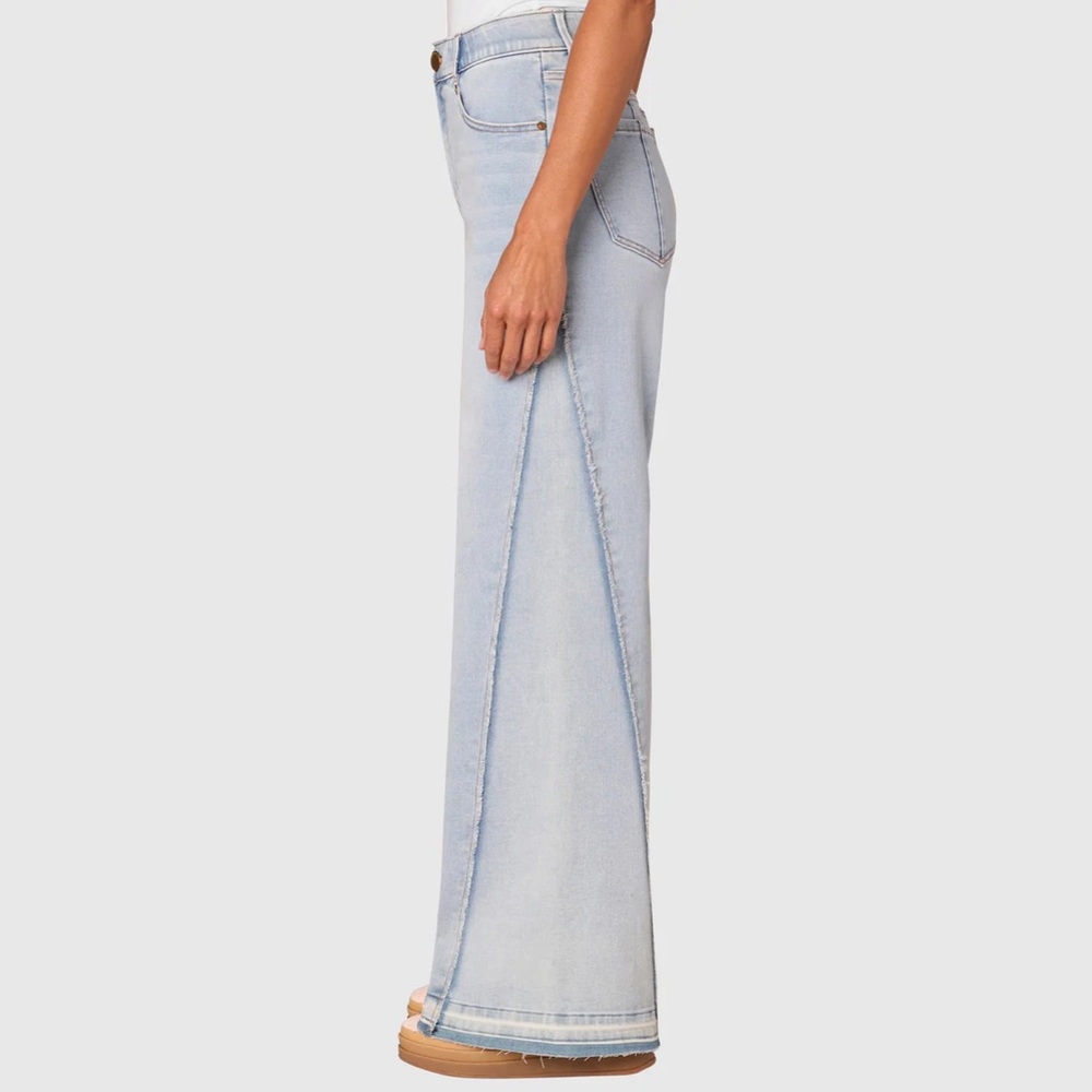 Democracy// Absolution Skyrise Wide Leg Jeans With Released Hem - Picture 2 of 7